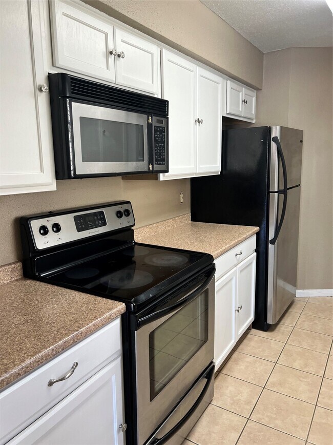 Foto del edificio - 18800 Egret Bay Blvd