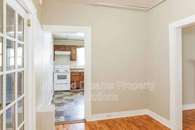 Foto del edificio - 842 Efird St