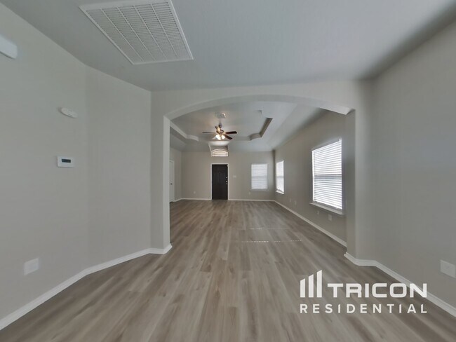 Foto del edificio - 1427 Oriole Ct