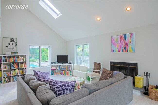 Foto del edificio - 126 Middle Line Hwy