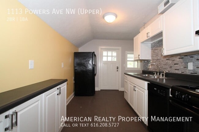 Foto del edificio - 1113 Powers Ave NW
