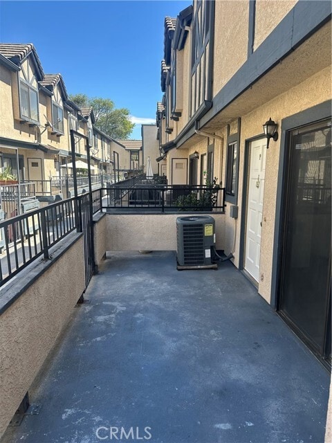 Building Photo - 1814 S Eighth Ave