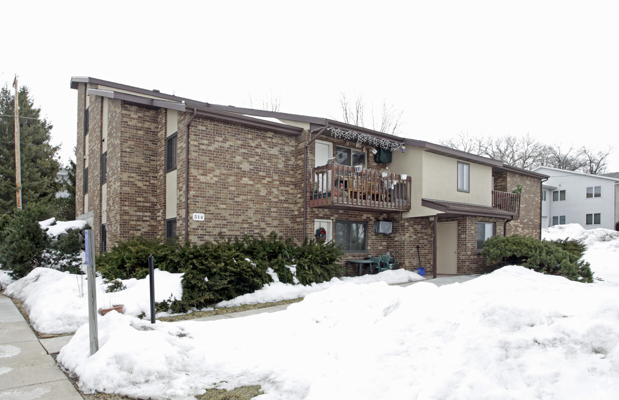 Building Photo - Hillside Apartments