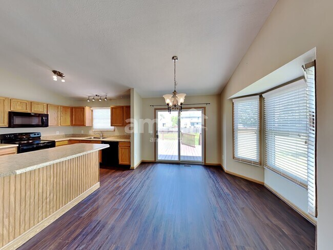 Foto del edificio - 1160 Valley Drive