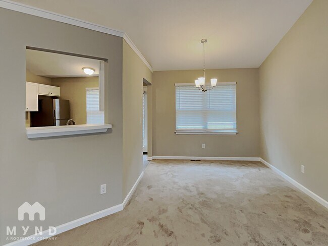 Foto del edificio - 251 Cedars Glen Cir