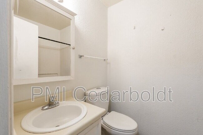 Foto del edificio - 2112 Boston Terrace