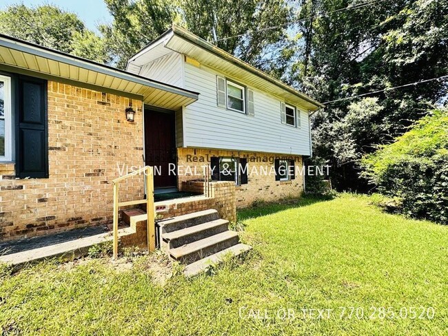 Building Photo - Move in Ready 4BD/2BA Home: Jonesboro