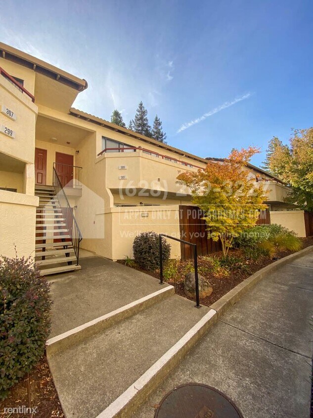 Primary Photo - 2 br, 2 bath Condo - 5095 Valley Crest Dri...