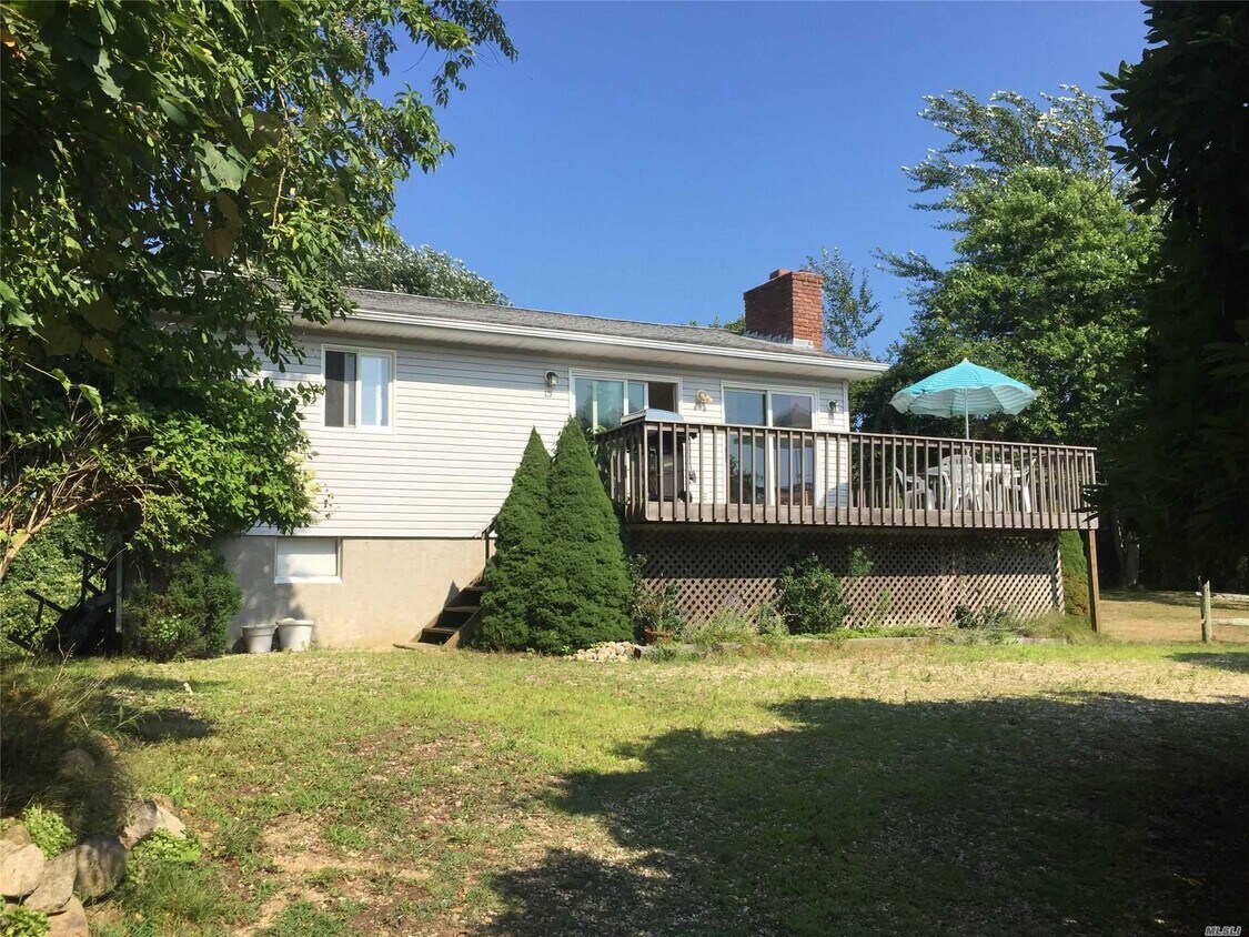 11 S Greenbriar Rd, Montauk, NY 11954 House Rental in Montauk, NY