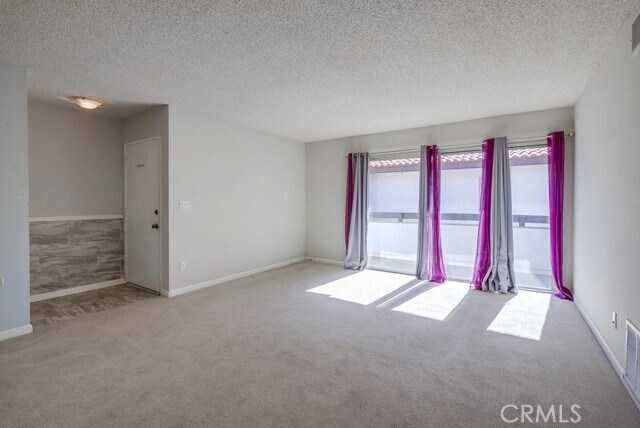 Building Photo - 2511 W Sunflower Ave