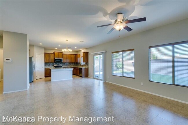 Building Photo - 4 br, 2.5 bath House - 9214 Apollo Heights...