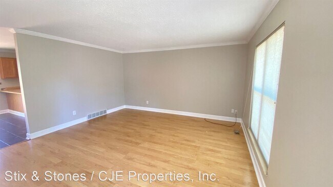 Building Photo - 4 br, 2 bath House - 16421 E Arkansas Dr.