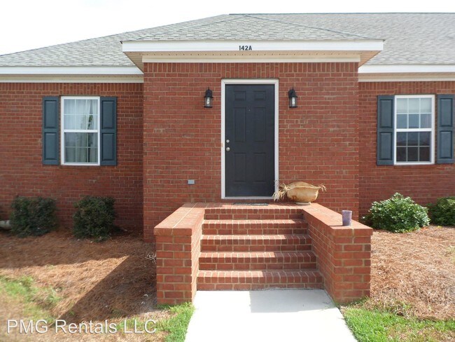 Building Photo - 142 Nature Way