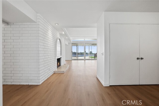 Foto del edificio - 2501 Blue Water Dr