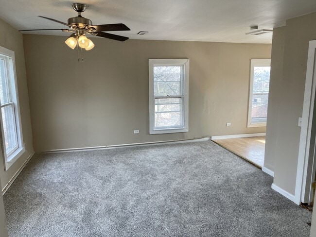 Foto del edificio - 265 Douglas Ave