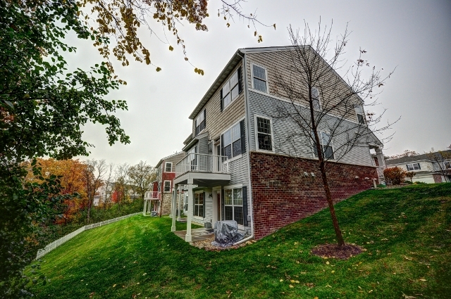 Building Photo - 18063 Kindred Ct