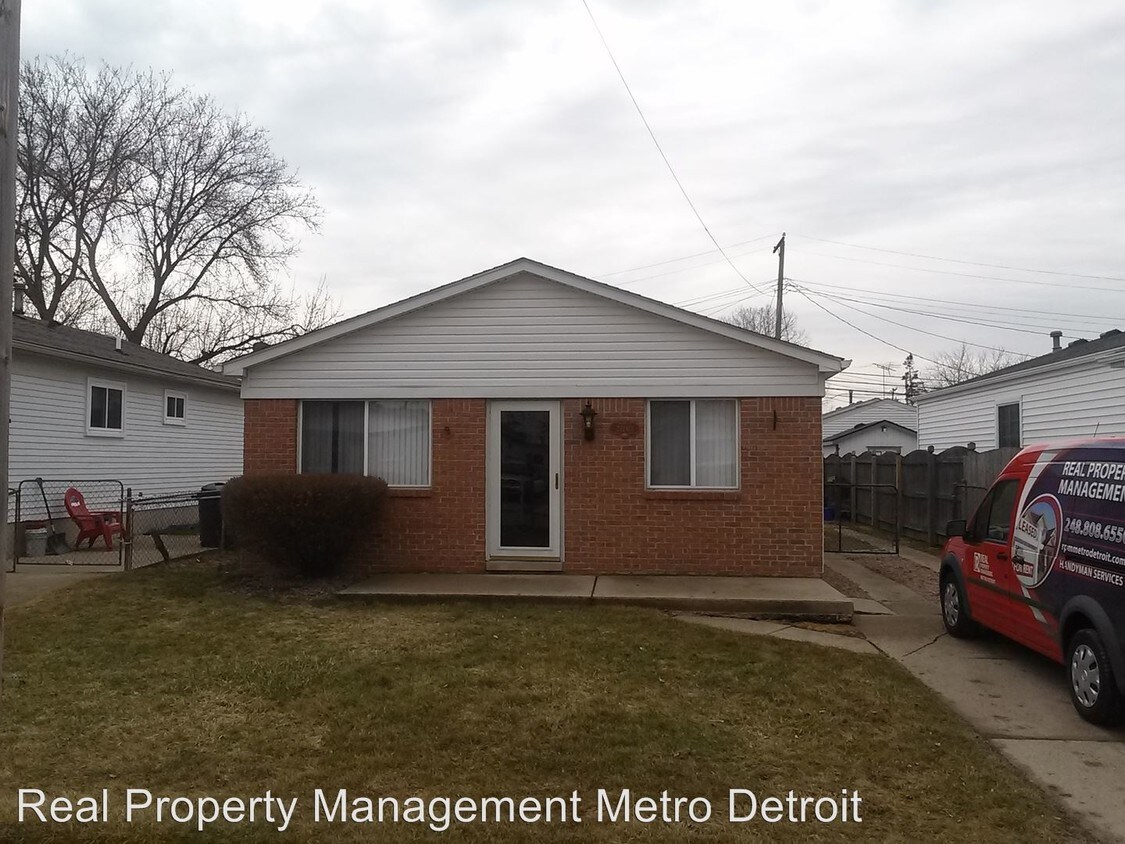 21260 Abrahm St, Clinton Township, MI 48035 House for Rent in Clinton