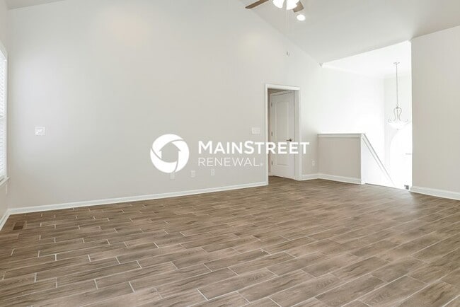 Building Photo - 4 Bedroom Pet-Friendly Home in WINSTON SAL...