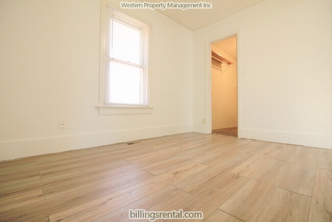 Dormitorio principal - 1042 N 24th St