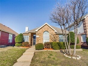 Building Photo - 1521 Broadmoor Dr