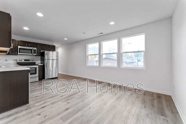 Foto del edificio - 1306 Woodlawn Ave