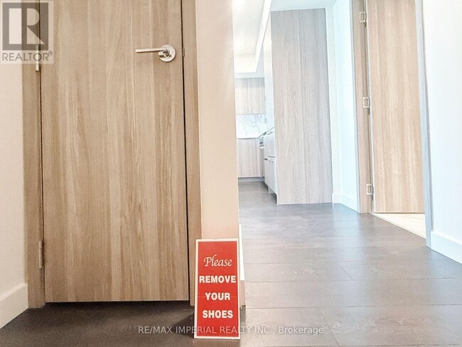 Building Photo - 1 Concord Cityplace Wy