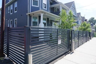 Building Photo - 361 Gregory St