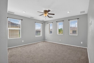Building Photo - 10648 Bandera Mountain Ln