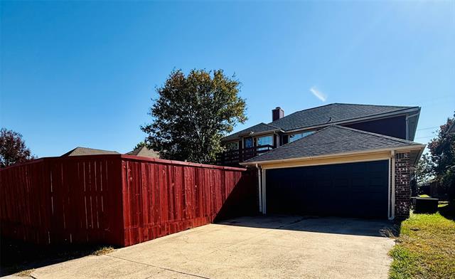 Building Photo - 830 San Jacinto Dr