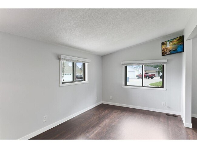 Foto del edificio - 4556 Island View Dr
