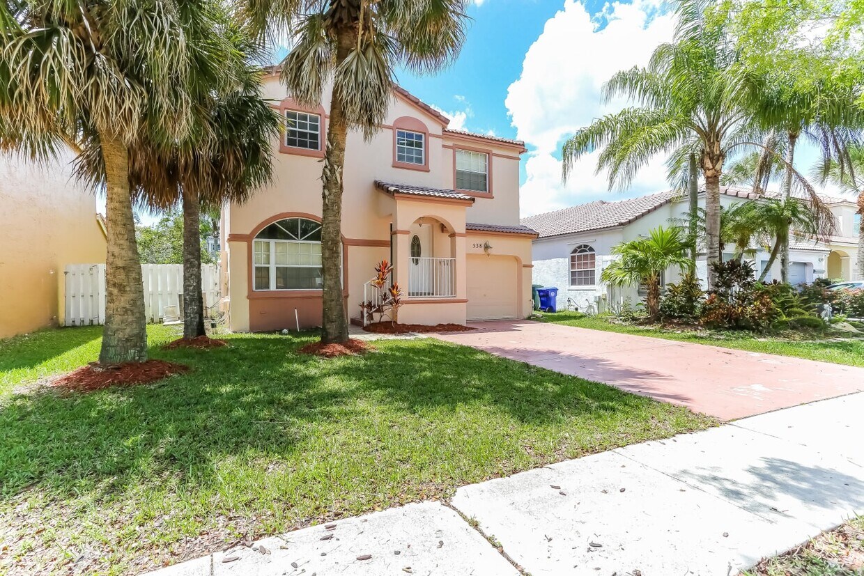 Foto principal - 538 NW 157th Ln
