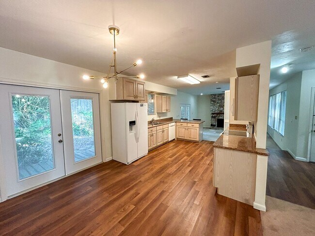 Foto del edificio - 315 NW 28 St