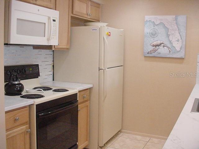 Building Photo - 533 Circlewood Dr