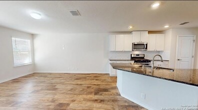 Building Photo - 22018 Backspin