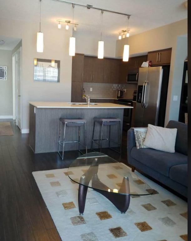 Kitchen, vinyl plank floor - 1225 Kings Heights Way SE