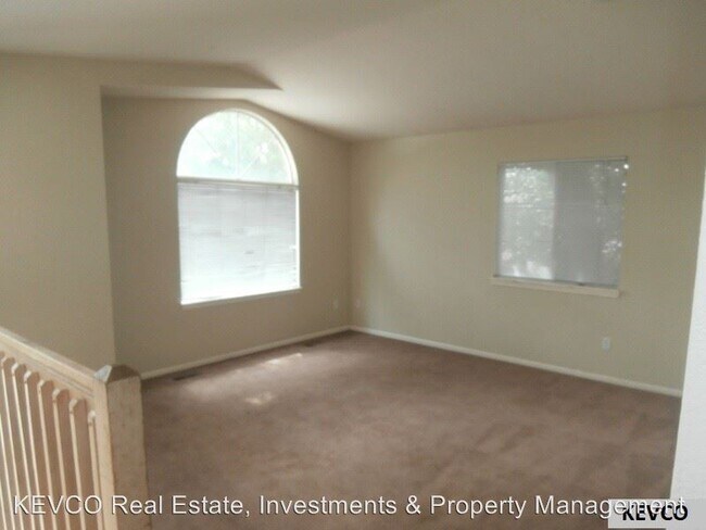 Foto del edificio - 620 S Sherwood St