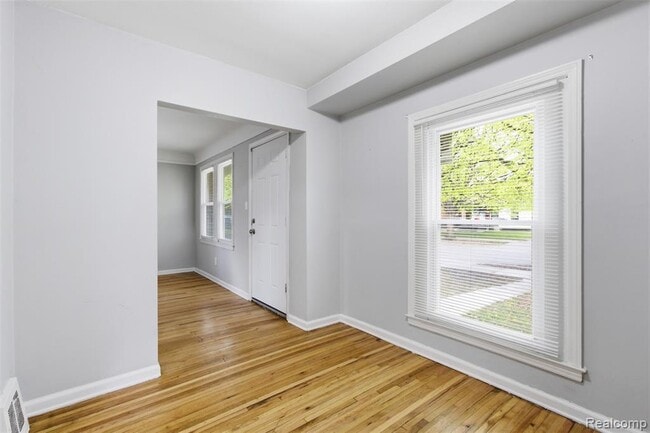 Building Photo - 12051 Wayburn St