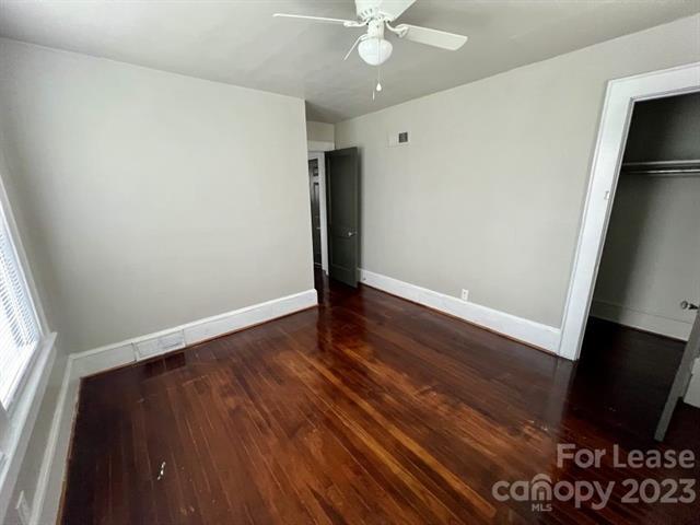 Foto del edificio - 600 Hawthorne Ln