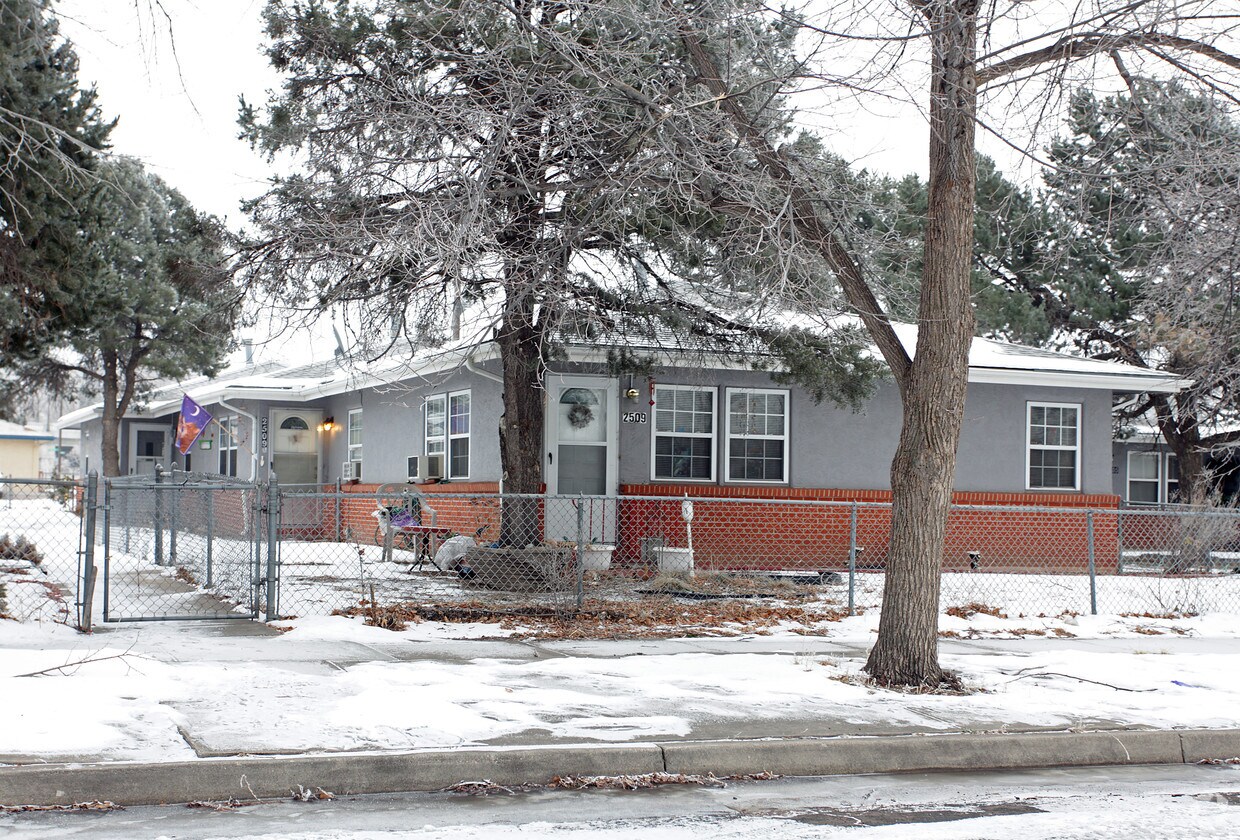 Foto del edificio - 2505-2523 Wood Ave
