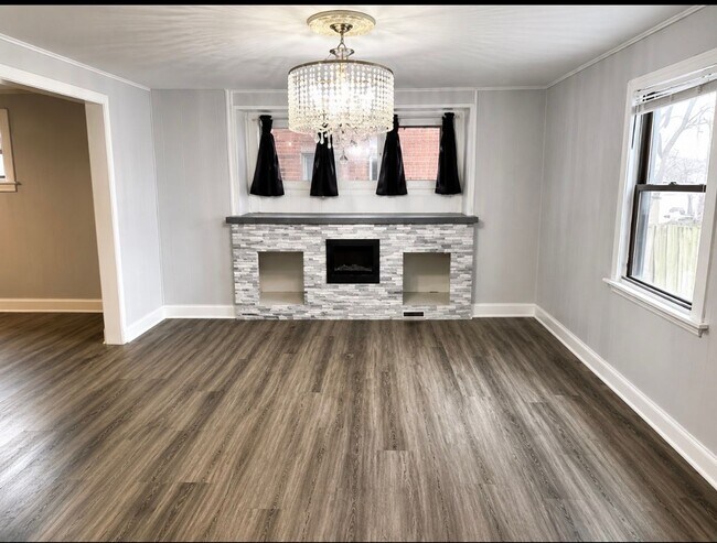 Foto del edificio - 3 Bed 1 Bath