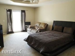 Foto del edificio - 174 Wade West Ln