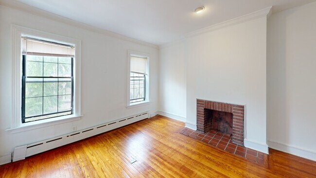 Foto del edificio - 313 S 18th St
