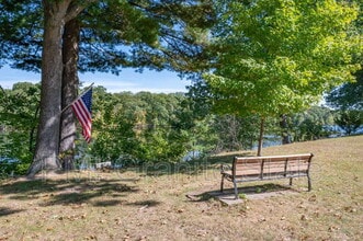 Building Photo - 44 Walden Pond Dr