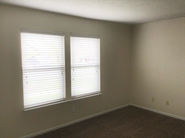 Building Photo - 1830 Sonesta Ln