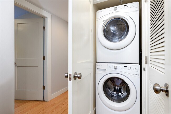 Foto del edificio - 1607 Commonwealth Ave