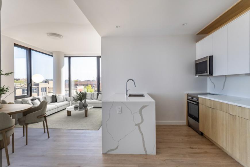 Foto principal - 1 bedroom in BROOKLYN NY 11204