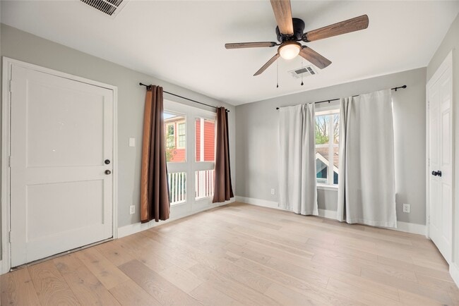 Foto del edificio - 1127 Oxford St