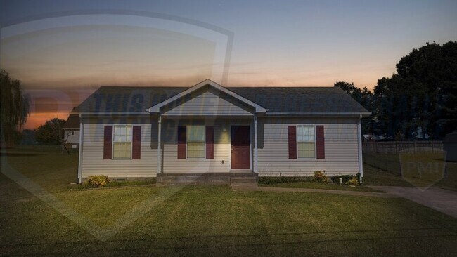 Building Photo - 3383 Summerfield Dr