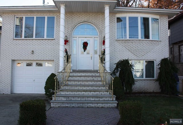 Primary Photo - 26 North St