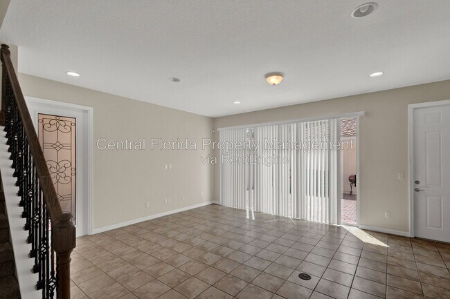 Foto del edificio - 8644 Elder Ln